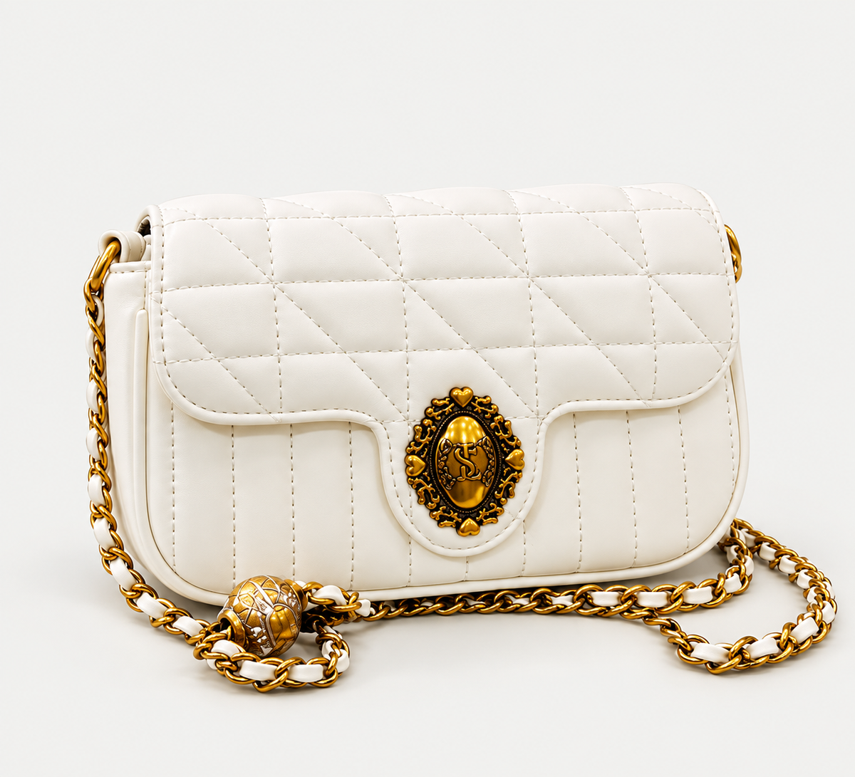 Elegant Ivory Quilted Bag with Gold Hardware