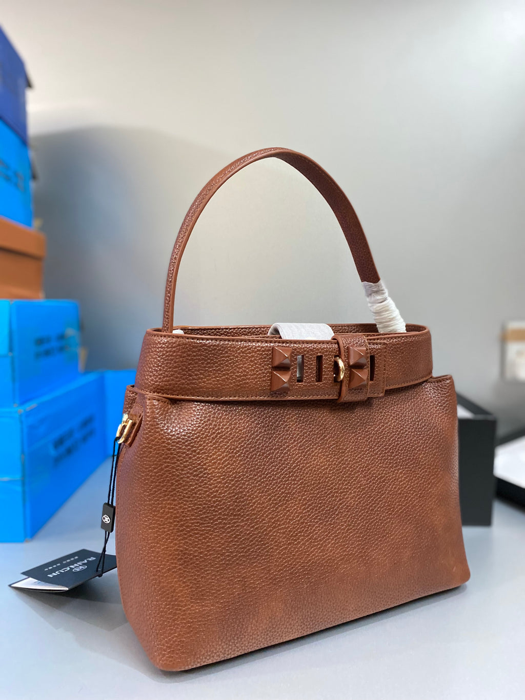 Elegant Textured Leather Top Handle Handbag